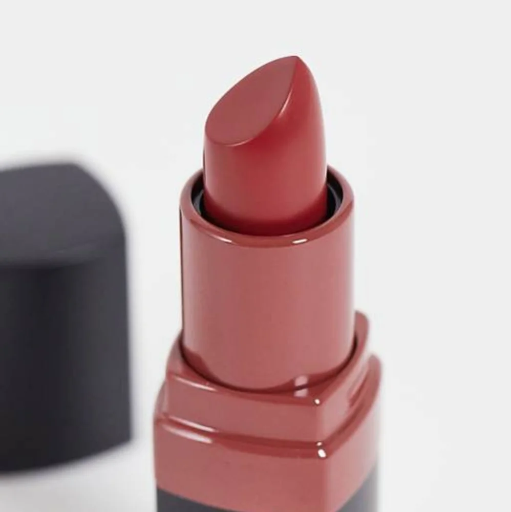 Bobbi Brown Mini Crushed Lip Color in Ruby